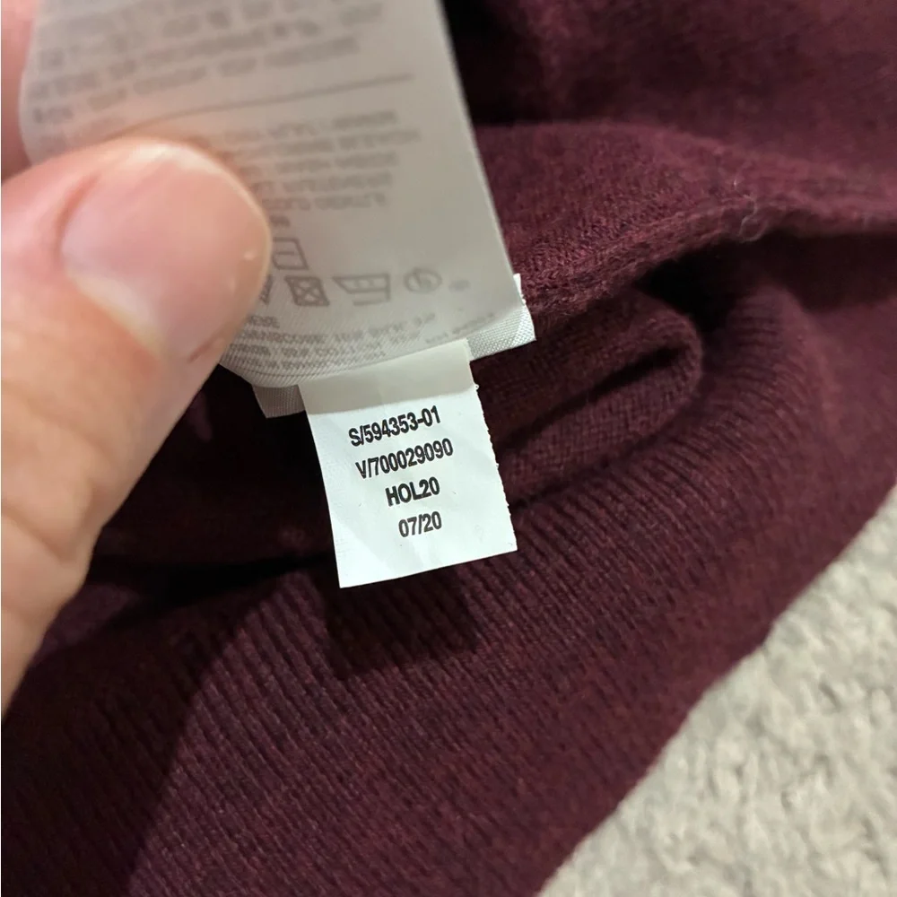 Banana Republic Burgundy Sweater Silk Blend Cashmere Blend Men’s Medium